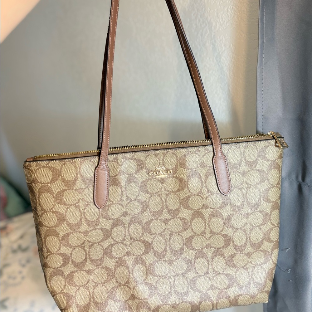 Coach Tan and Brown Signature Tote Bag